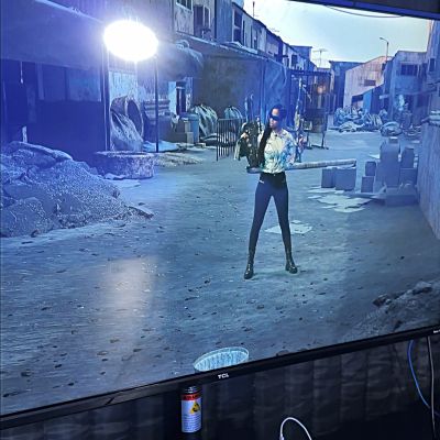 2526 blue tv screen_ 2